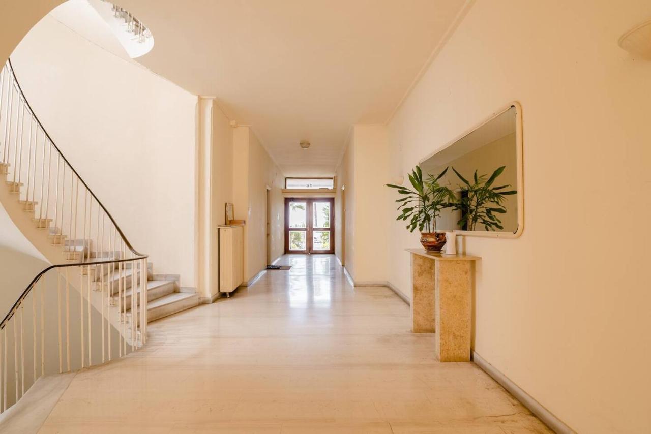 Athens Riviera Apt With Seaview, 15' To Acropolis Екстериор снимка